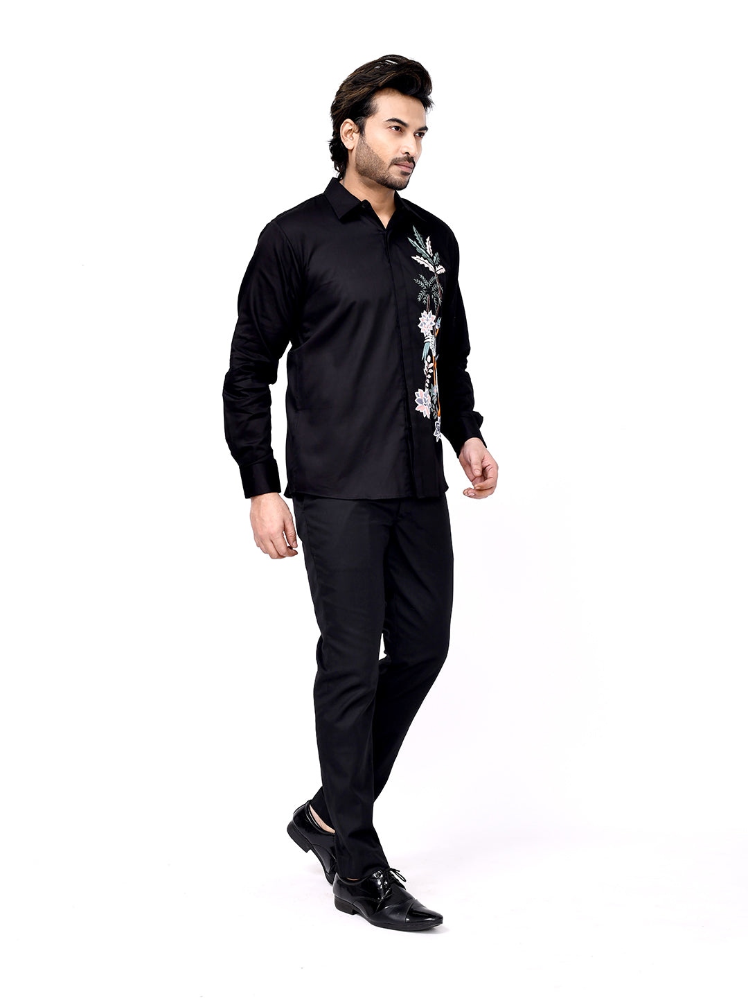 Botanical Crest Embroidered Shirt